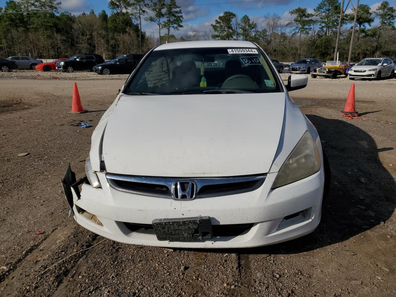 Photo 4 VIN: 1HGCM55487A210748 - HONDA ACCORD 