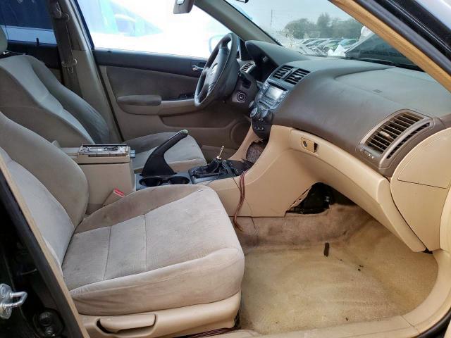 Photo 4 VIN: 1HGCM55495A079407 - HONDA ACCORD 