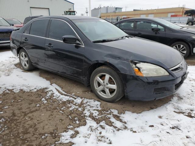 Photo 3 VIN: 1HGCM55737A802102 - HONDA ACCORD 