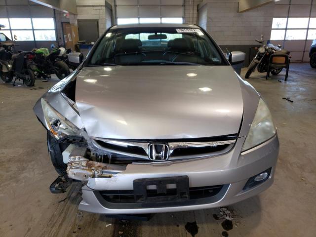 Photo 4 VIN: 1HGCM55816A115045 - HONDA ACCORD 