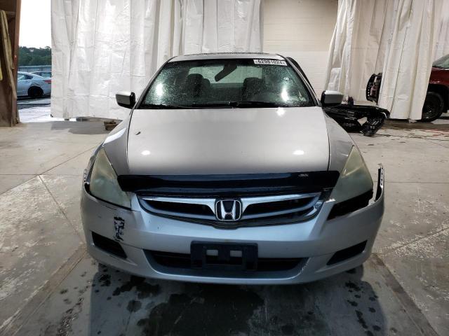 Photo 4 VIN: 1HGCM55856A107353 - HONDA ACCORD EX 