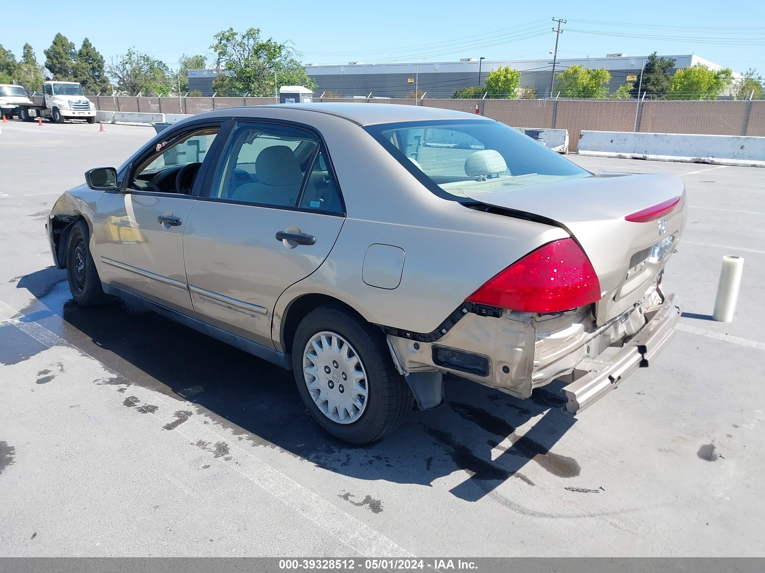 Photo 2 VIN: 1HGCM56106A129231 - HONDA ACCORD 