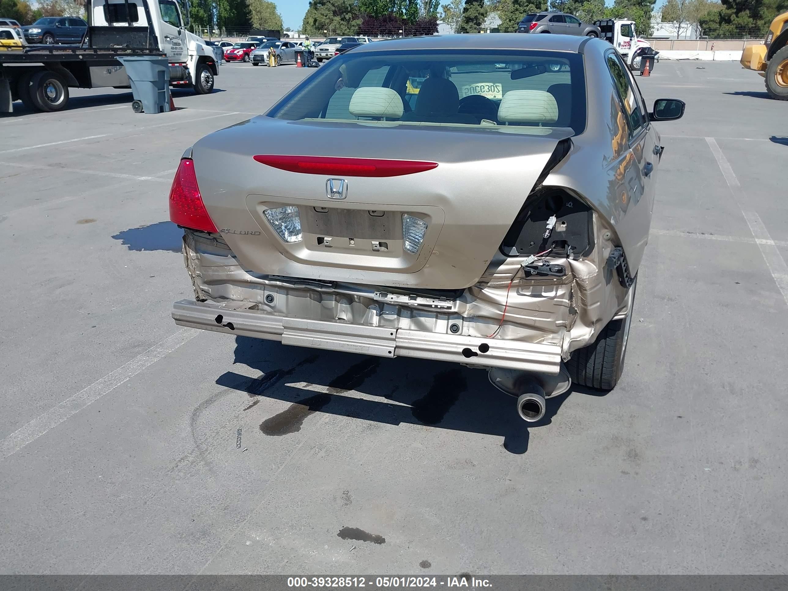 Photo 5 VIN: 1HGCM56106A129231 - HONDA ACCORD 