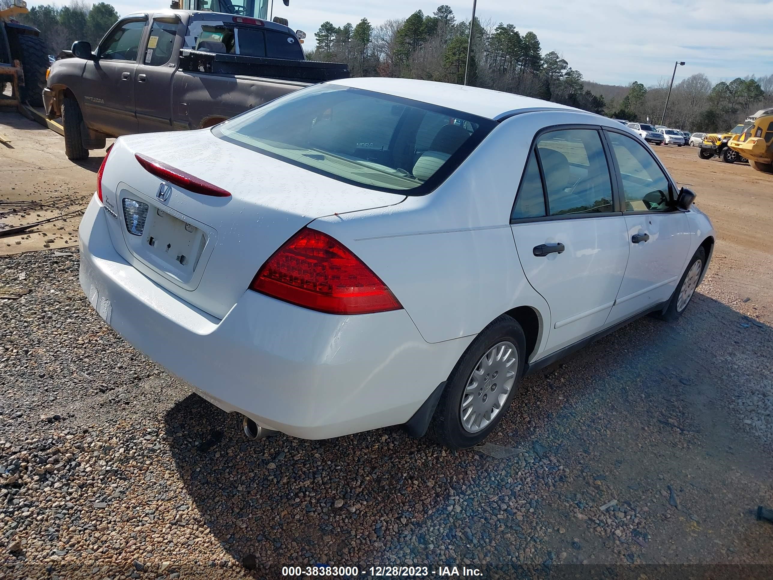 Photo 3 VIN: 1HGCM56117A212992 - HONDA ACCORD 