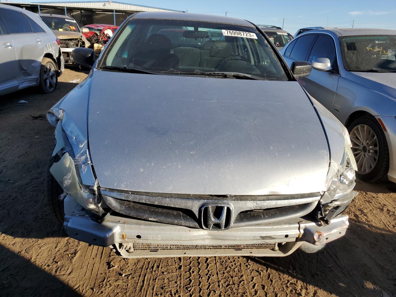 Photo 4 VIN: 1HGCM56127A003356 - HONDA ACCORD 