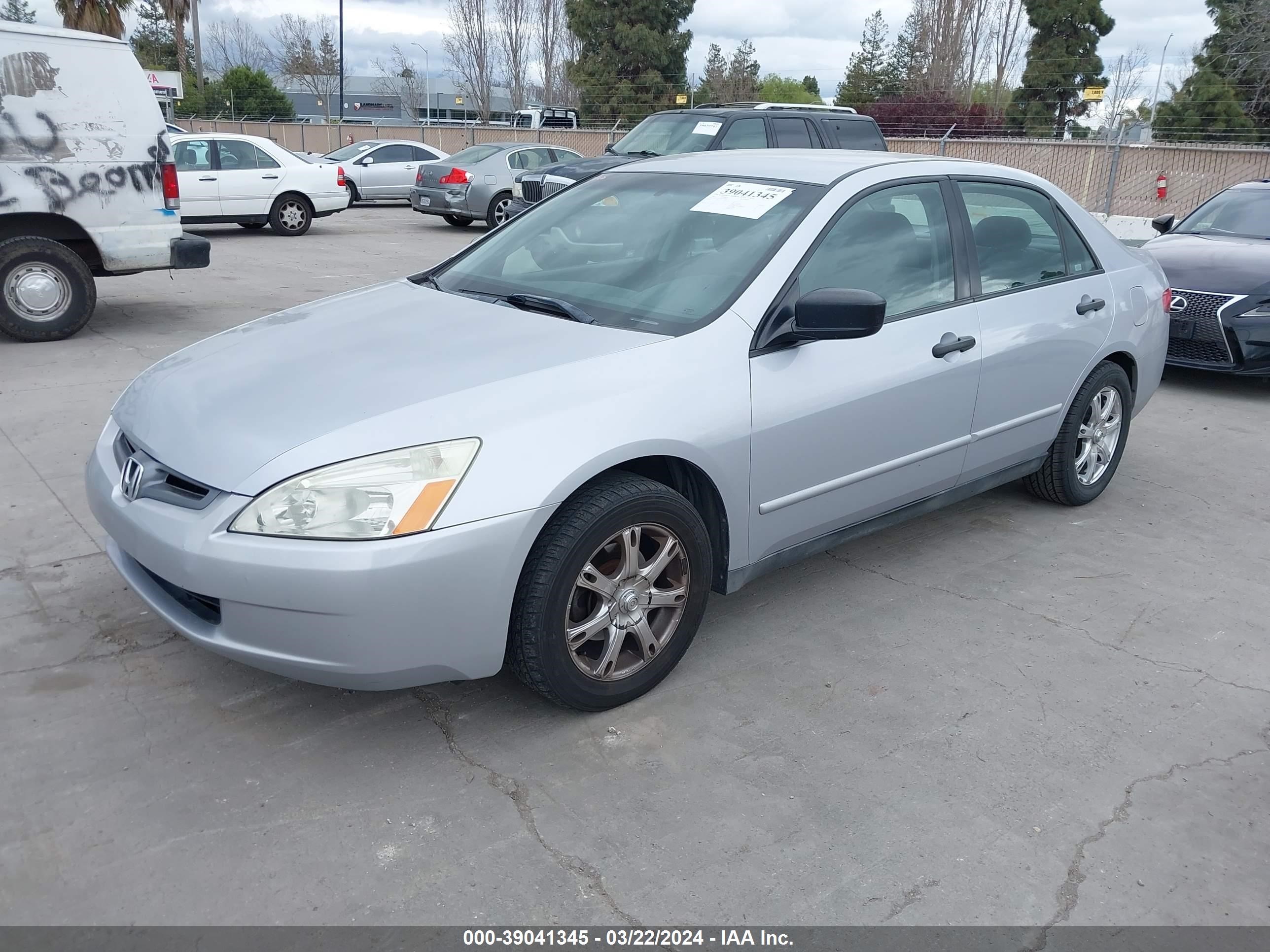 Photo 1 VIN: 1HGCM56145A034489 - HONDA ACCORD 