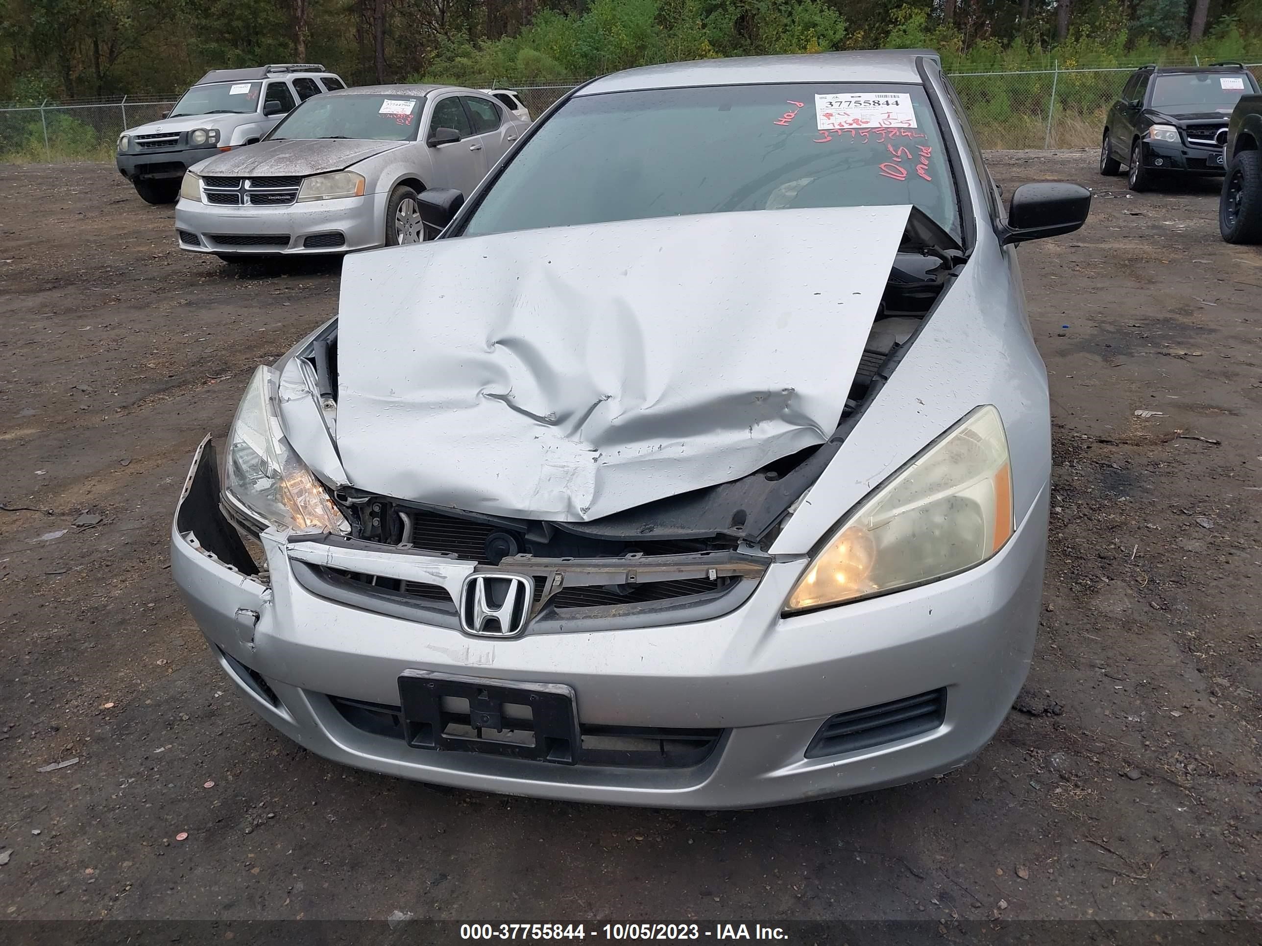 Photo 5 VIN: 1HGCM56147A222495 - HONDA ACCORD 