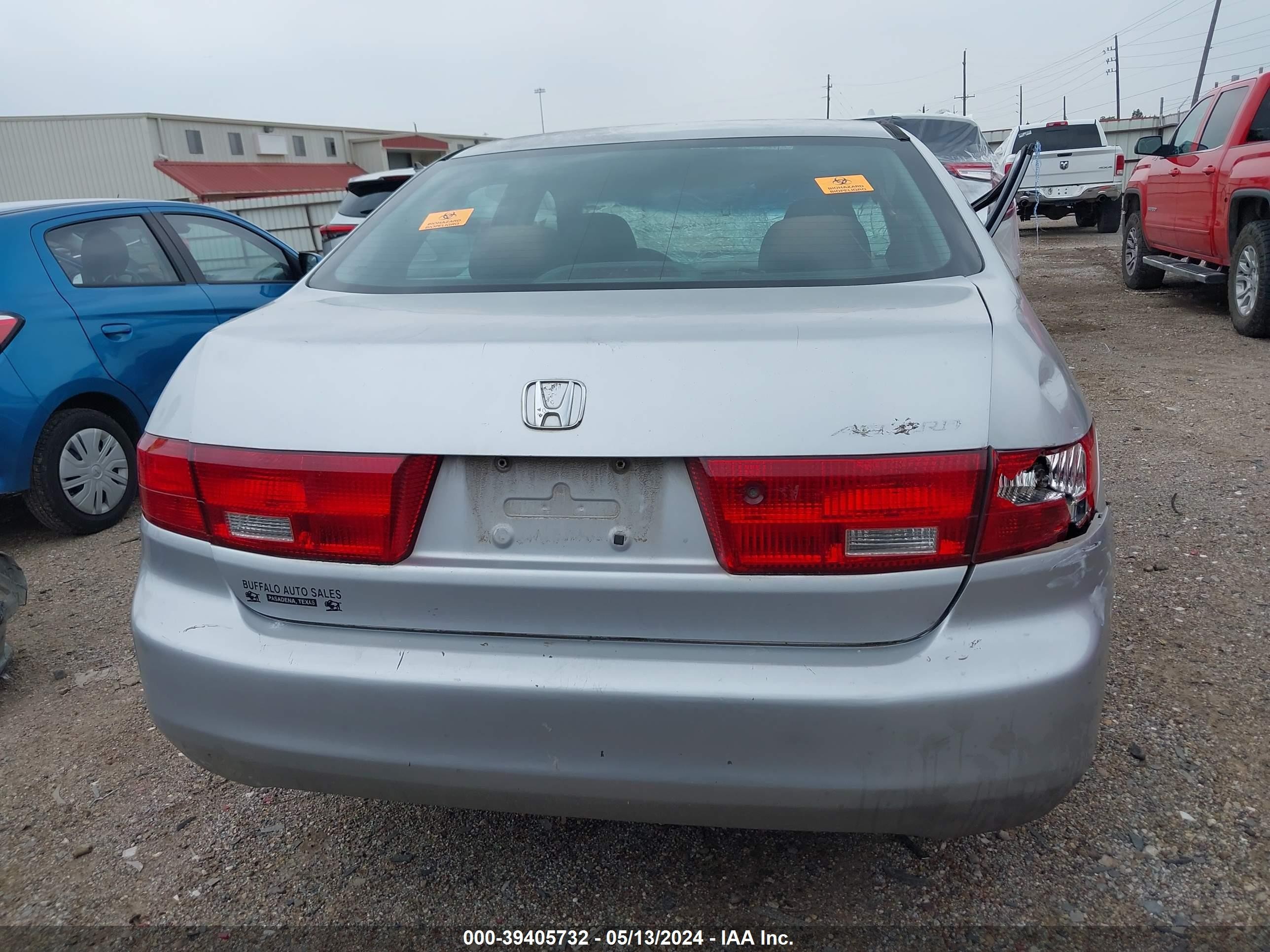 Photo 16 VIN: 1HGCM56175A190896 - HONDA ACCORD 