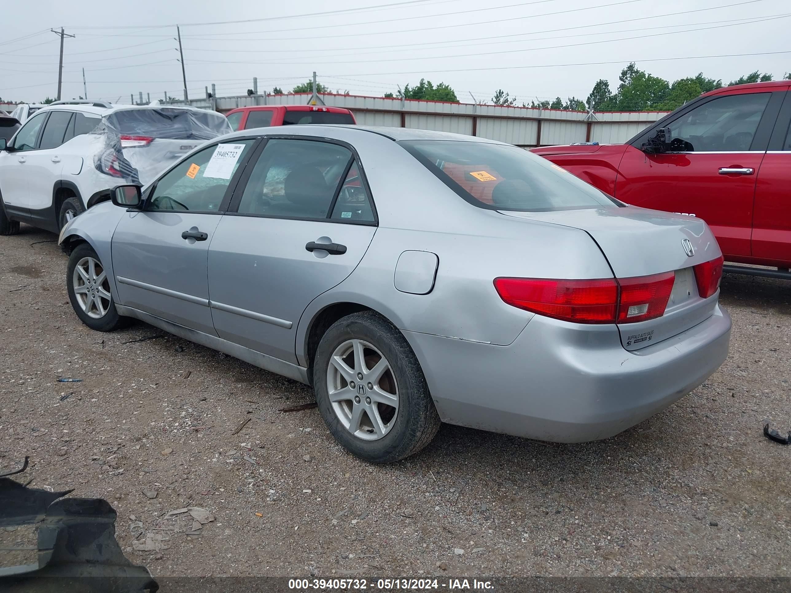 Photo 2 VIN: 1HGCM56175A190896 - HONDA ACCORD 