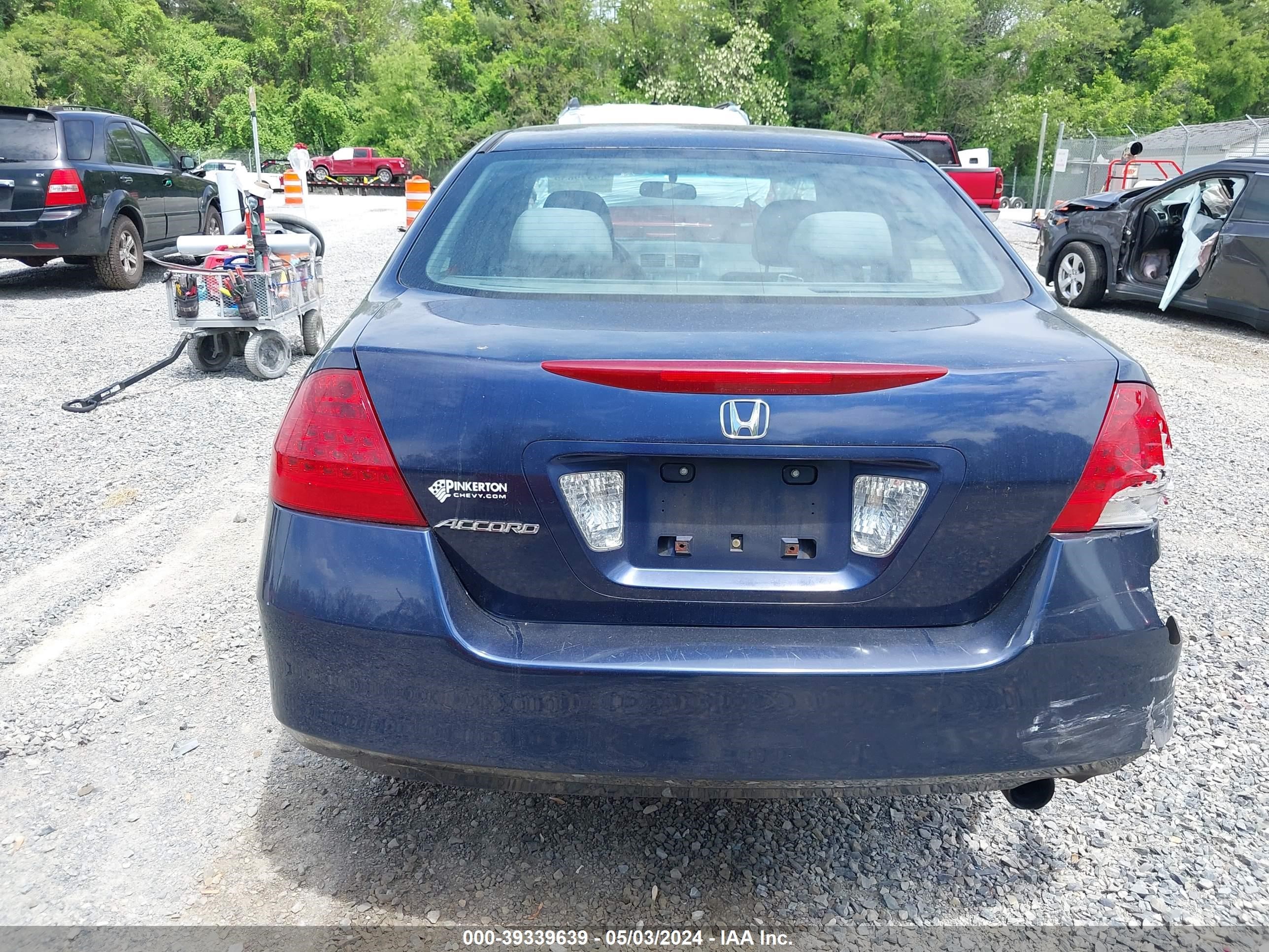 Photo 15 VIN: 1HGCM56177A197995 - HONDA ACCORD 