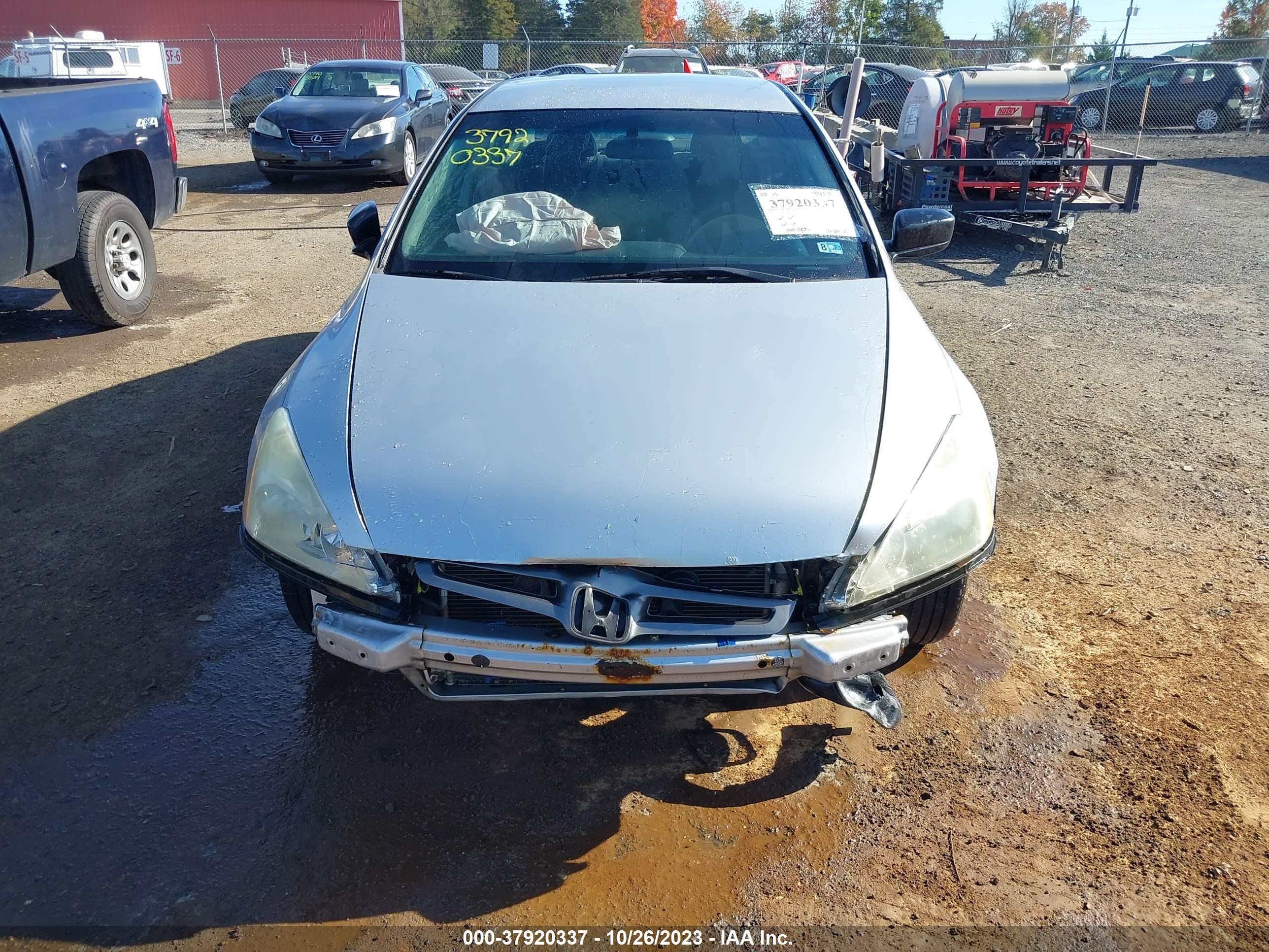 Photo 5 VIN: 1HGCM56183A098161 - HONDA ACCORD 