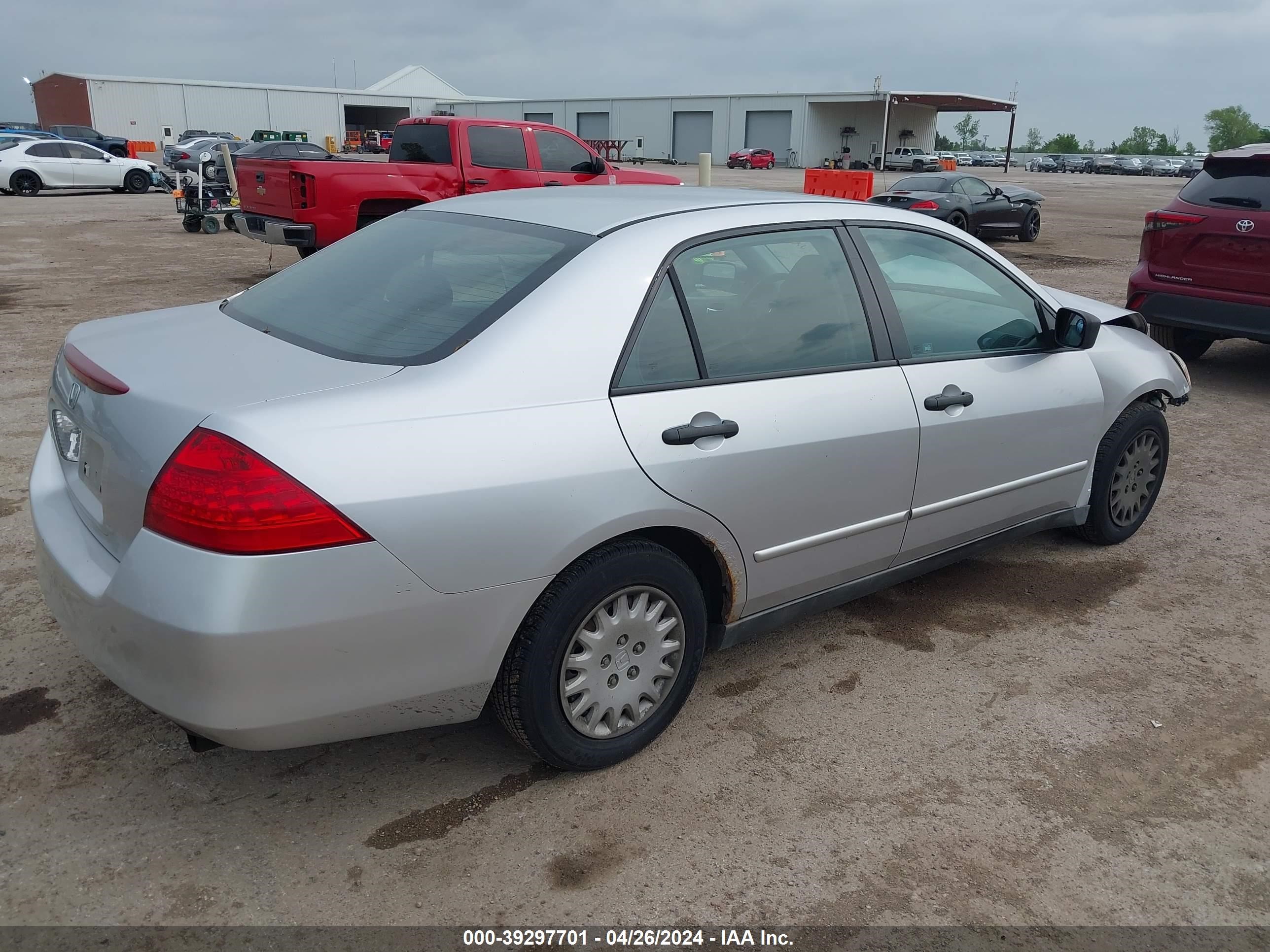 Photo 3 VIN: 1HGCM56196A059924 - HONDA ACCORD 