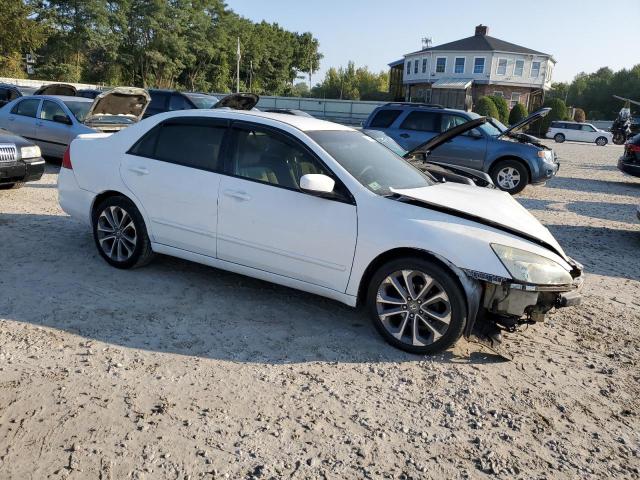 Photo 3 VIN: 1HGCM561X7A088172 - HONDA ACCORD VAL 