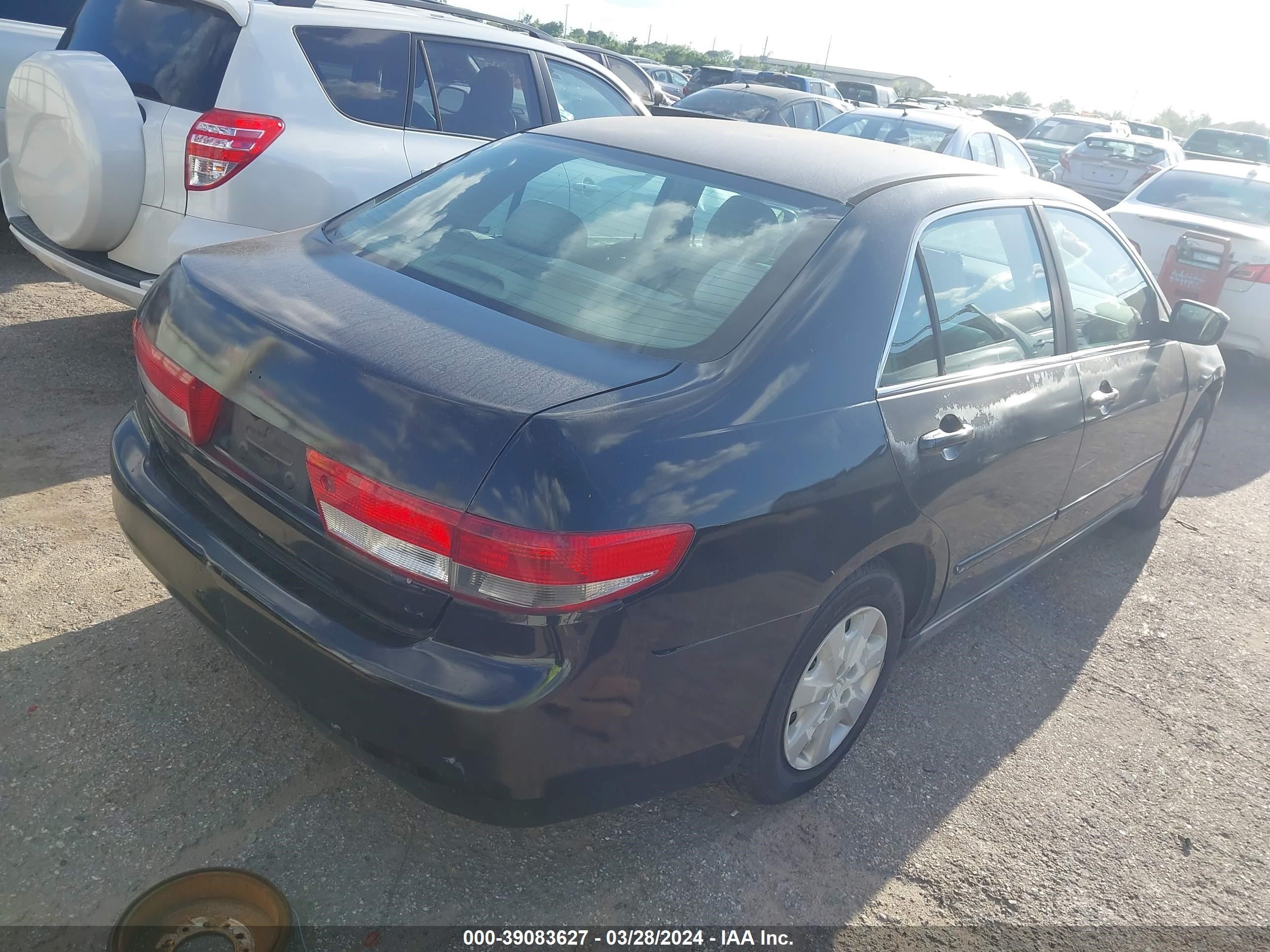 Photo 3 VIN: 1HGCM56303A064071 - HONDA ACCORD 