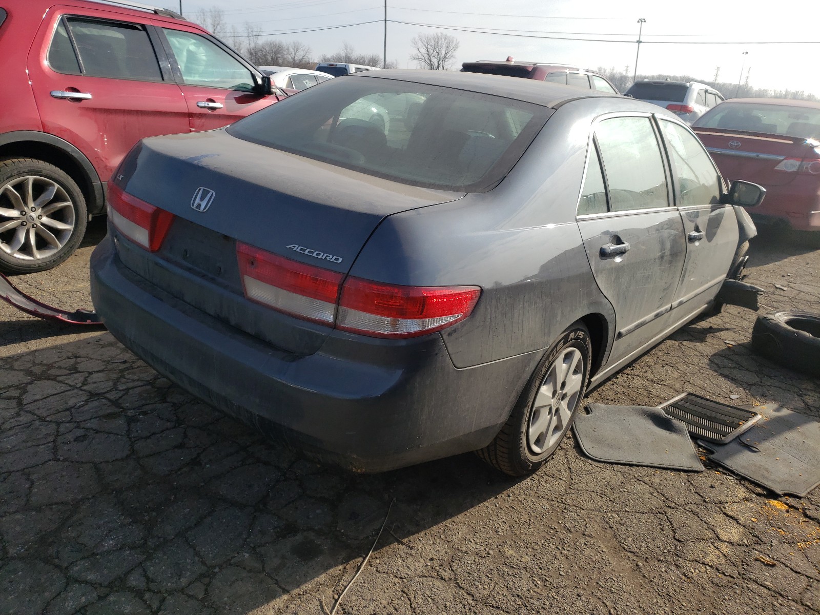 Photo 3 VIN: 1HGCM56303A140520 - HONDA ACCORD LX 