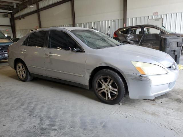 Photo 3 VIN: 1HGCM56304A179528 - HONDA ACCORD LX 