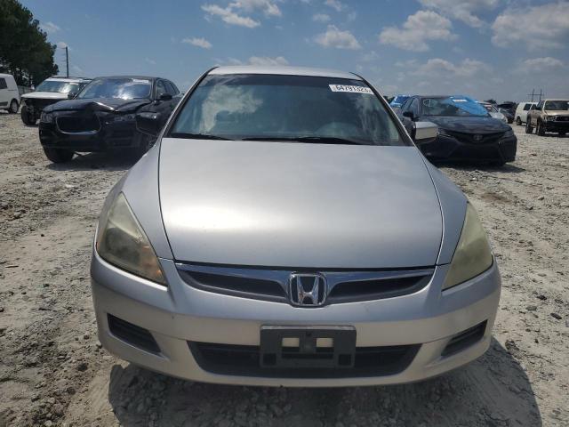 Photo 4 VIN: 1HGCM56306A077438 - HONDA ACCORD SE 