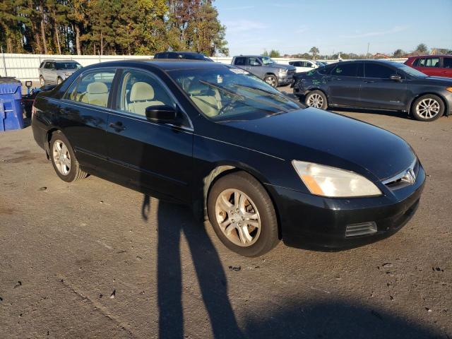 Photo 3 VIN: 1HGCM56307A066652 - HONDA ACCORD SE 