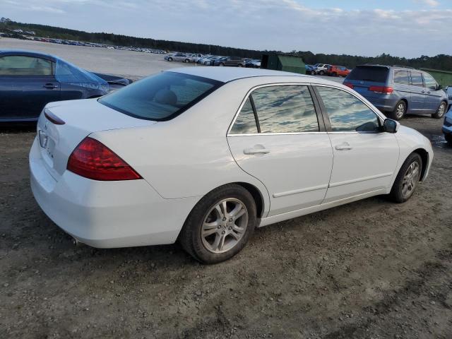 Photo 2 VIN: 1HGCM56307A176634 - HONDA ACCORD SE 