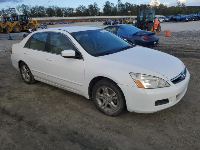 Photo 3 VIN: 1HGCM56307A176634 - HONDA ACCORD SE 