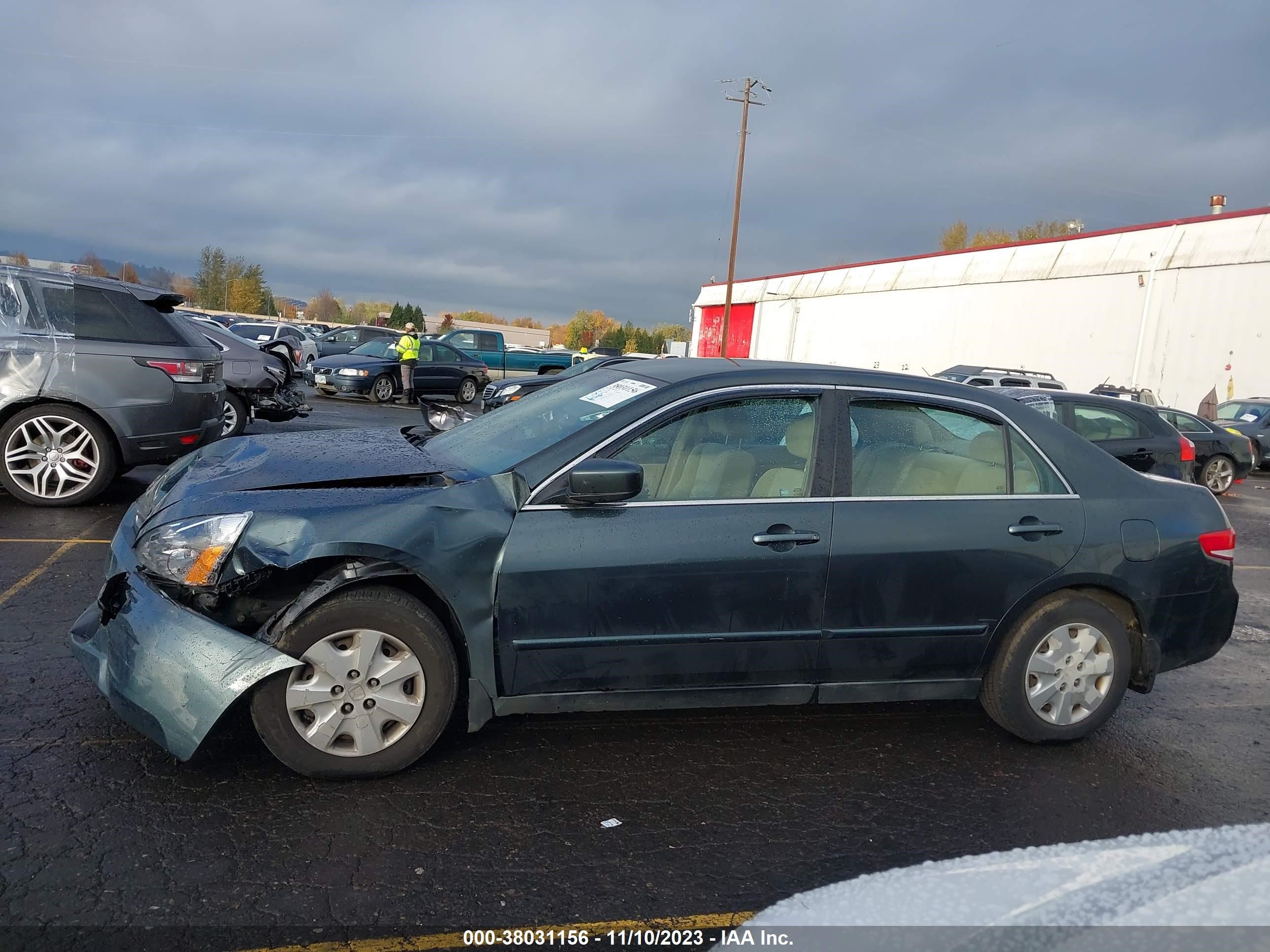 Photo 13 VIN: 1HGCM56314A177075 - HONDA ACCORD 