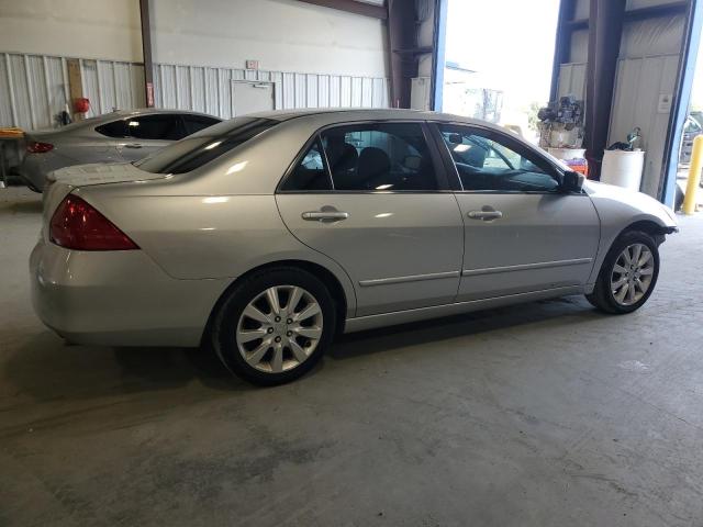 Photo 2 VIN: 1HGCM56316A113542 - HONDA ACCORD SE 