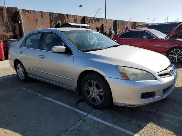 Photo 3 VIN: 1HGCM56316A181548 - HONDA ACCORD 