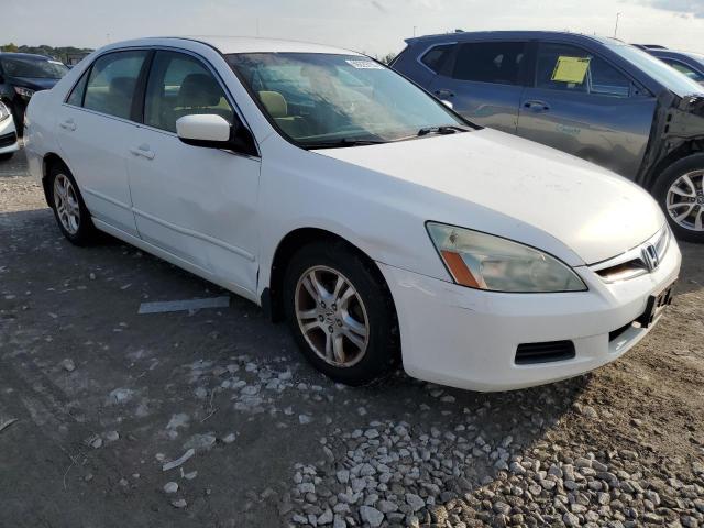 Photo 3 VIN: 1HGCM56317A064036 - HONDA ACCORD SE 