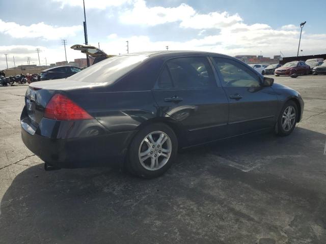 Photo 2 VIN: 1HGCM56317A081886 - HONDA ACCORD SE 