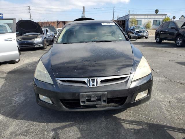 Photo 4 VIN: 1HGCM56317A081886 - HONDA ACCORD SE 