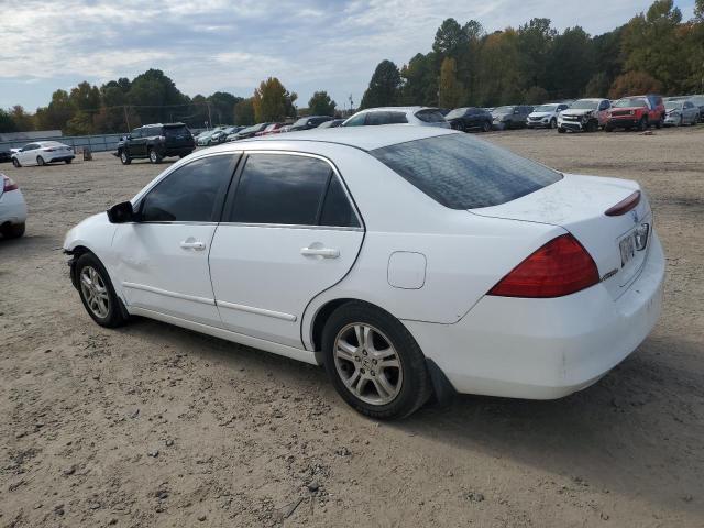 Photo 1 VIN: 1HGCM56317A137115 - HONDA ACCORD SE 