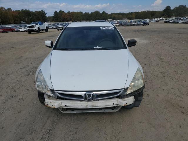 Photo 4 VIN: 1HGCM56317A137115 - HONDA ACCORD SE 