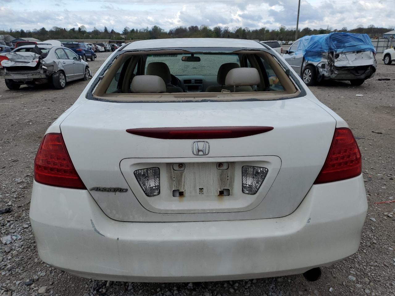 Photo 5 VIN: 1HGCM56317A194978 - HONDA ACCORD 