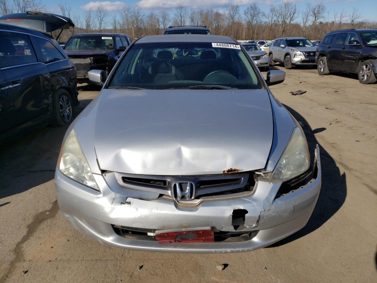 Photo 4 VIN: 1HGCM56323A106000 - HONDA ACCORD 