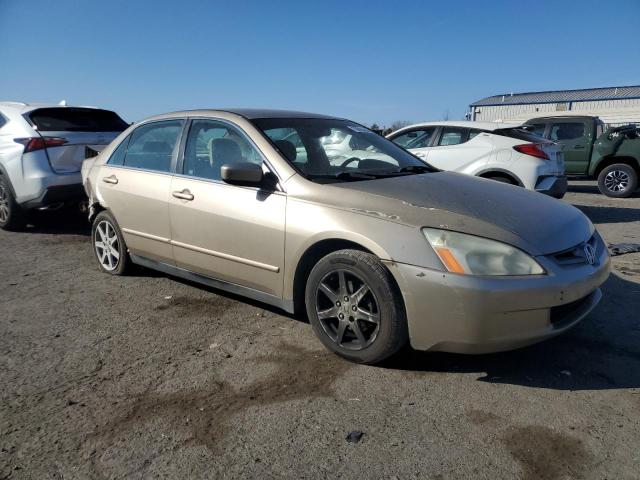 Photo 3 VIN: 1HGCM56324A157966 - HONDA ACCORD 