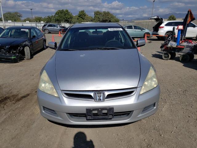 Photo 4 VIN: 1HGCM56326A049916 - HONDA ACCORD 