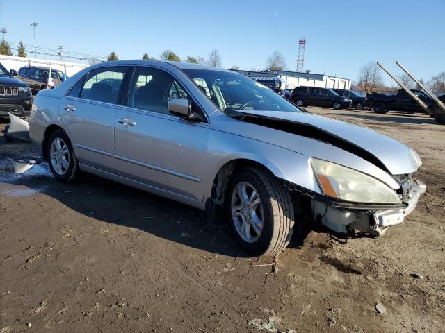 Photo 3 VIN: 1HGCM56326A096590 - HONDA ACCORD 