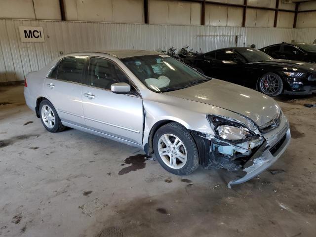 Photo 3 VIN: 1HGCM56327A146082 - HONDA ACCORD SE 