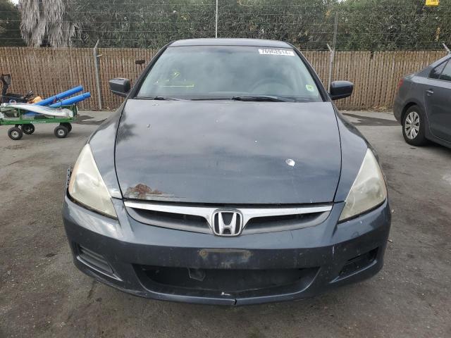 Photo 4 VIN: 1HGCM56327A201243 - HONDA ACCORD SE 