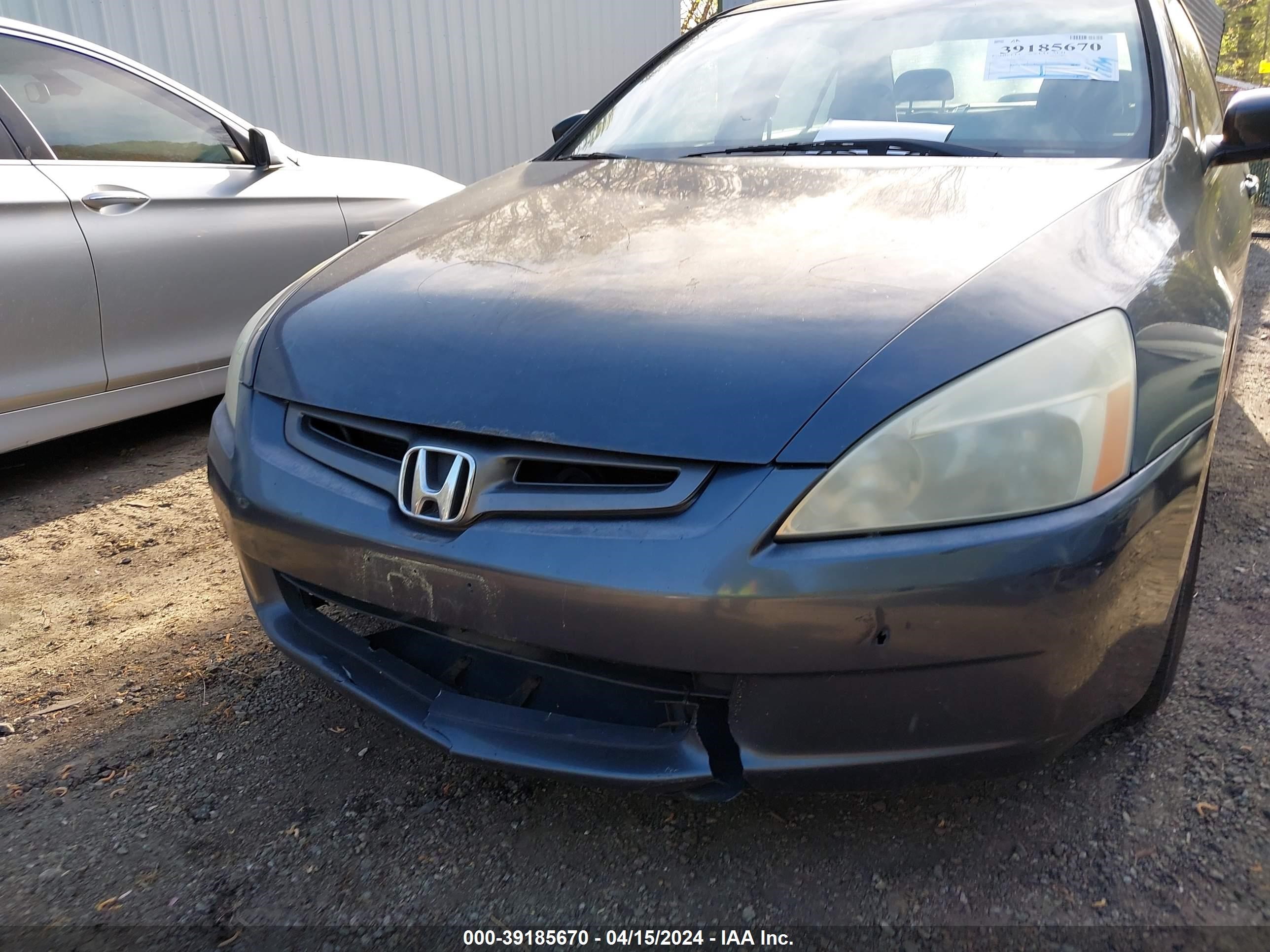 Photo 5 VIN: 1HGCM56333A005533 - HONDA ACCORD 