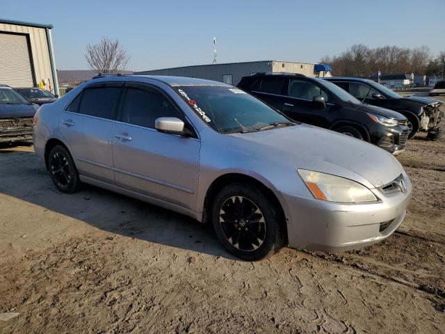 Photo 3 VIN: 1HGCM56333A064209 - HONDA ACCORD 