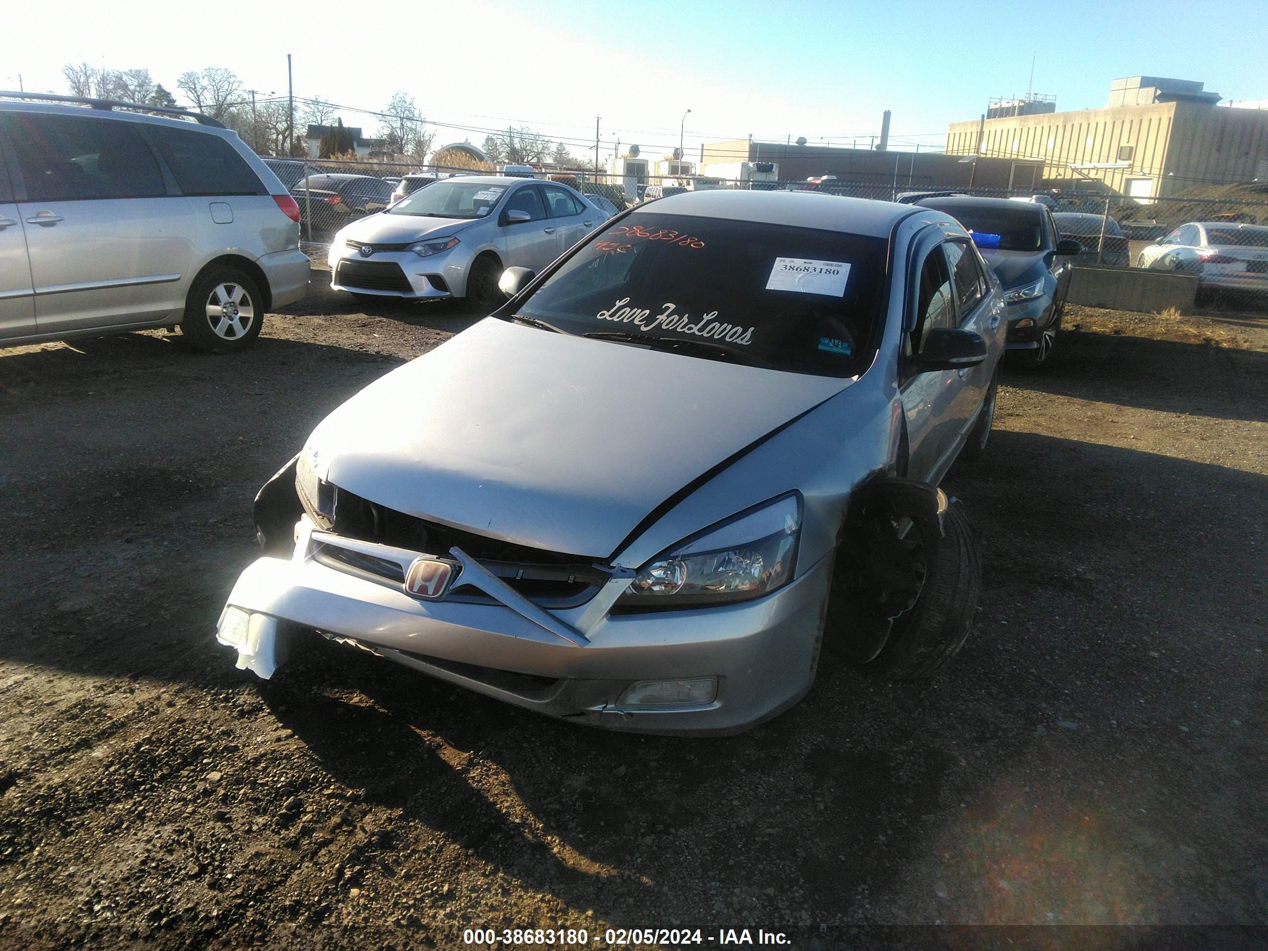 Photo 5 VIN: 1HGCM56336A156523 - HONDA ACCORD 