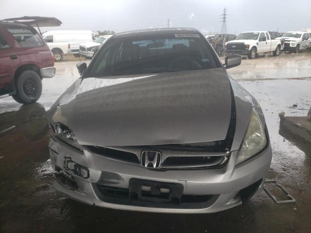 Photo 4 VIN: 1HGCM56337A091318 - HONDA ACCORD SE 