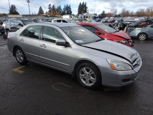 Photo 3 VIN: 1HGCM56337A211361 - HONDA ACCORD SE 