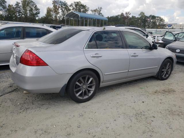 Photo 2 VIN: 1HGCM56337A214518 - HONDA ACCORD SE 