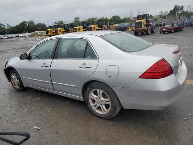 Photo 1 VIN: 1HGCM56337A226300 - HONDA ACCORD SE 