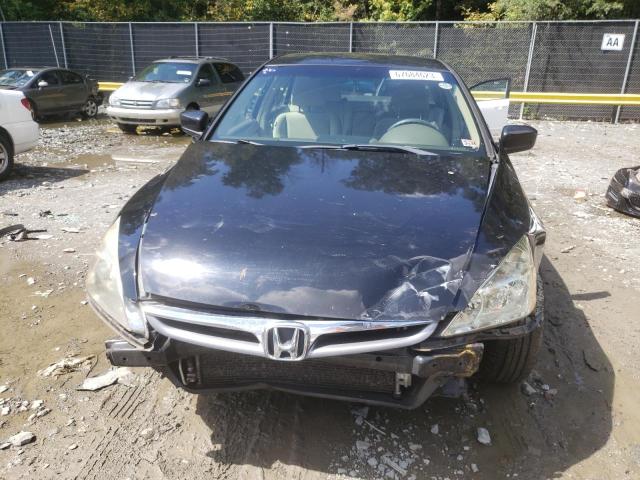 Photo 4 VIN: 1HGCM56346A088541 - HONDA ACCORD SE 