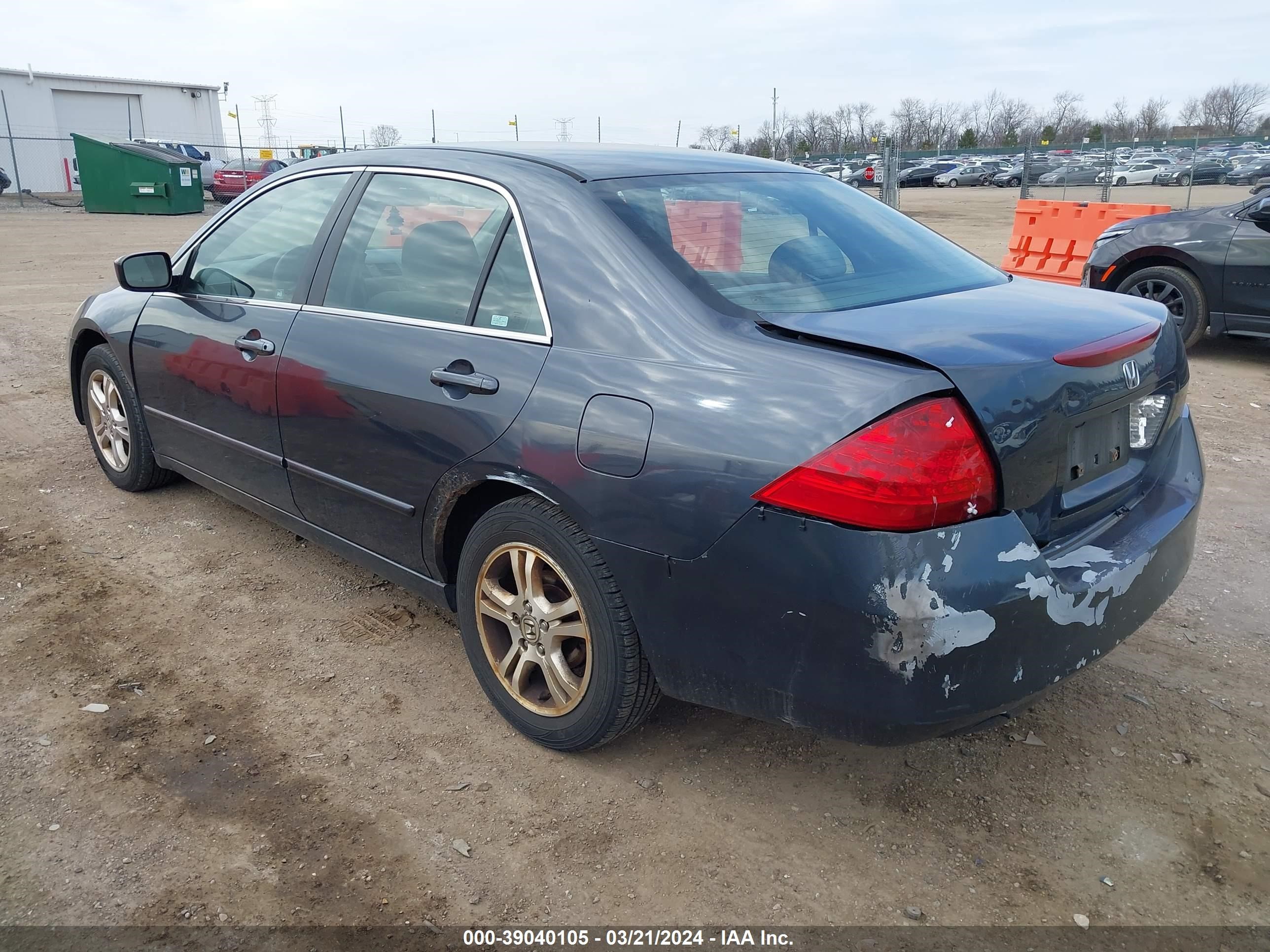 Photo 2 VIN: 1HGCM56346A149774 - HONDA ACCORD 