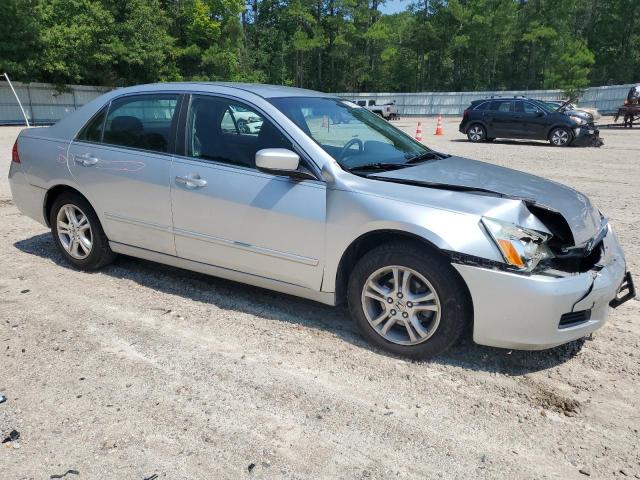 Photo 3 VIN: 1HGCM56346A150715 - HONDA ACCORD SE 