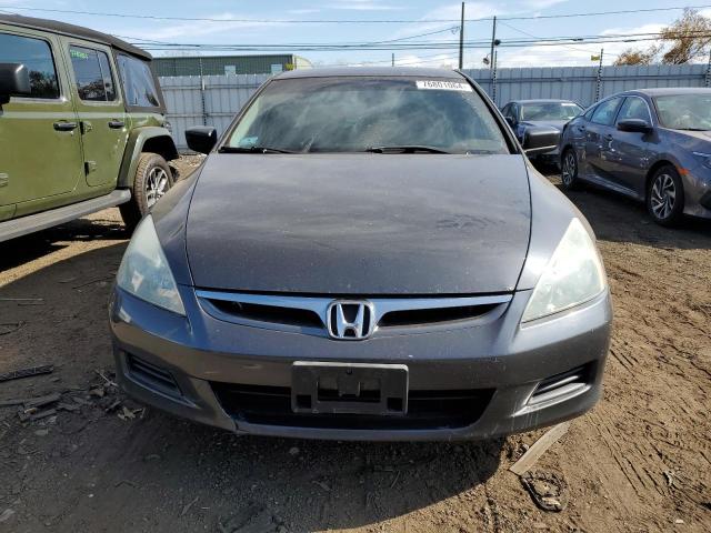 Photo 4 VIN: 1HGCM56347A001075 - HONDA ACCORD SE 